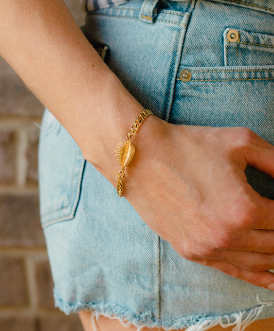 Shell Bracelet